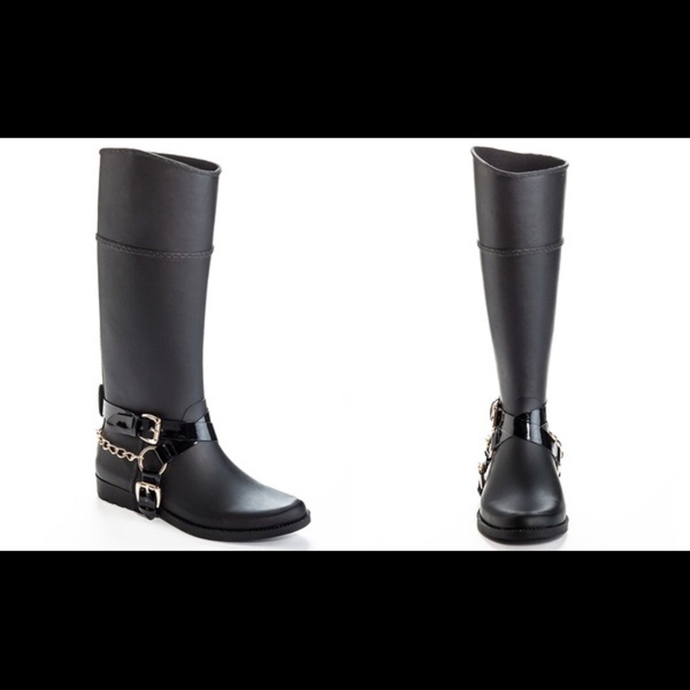 Black knee high boots Henry Ferrera
